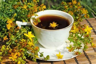 Нормализовать жидкий стул помогут народные средства Настойка