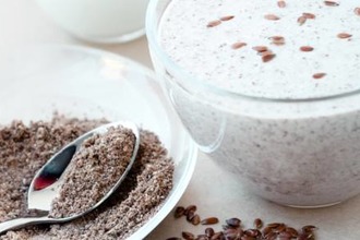 В комплексном лечении запоров средство нужно употреблять по 1-2 стакана в день Лен