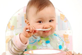 При диарее ребенку нужно подобрать подходящую смесь Смесь