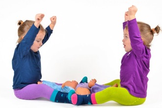 Чтобы немного упорядочить передвижение, можно постепенно начинать приучать его к ежедневной зарядке Зарядка