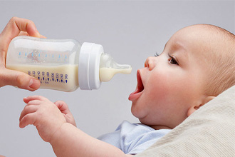 Что влияет на пищеварение младенца? Что влияет на пищеварение младенца?