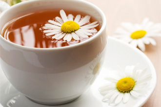 Положительным эффектом обладает ромашковый отвар Положительным эффектом обладает ромашковый отвар