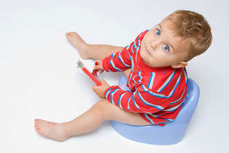 Проблемы со стулом - основные симптомы дисбактериоза у детей Ребенок