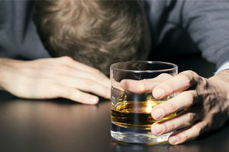 Отравление этиловым спиртом Отравление этиловым спиртом