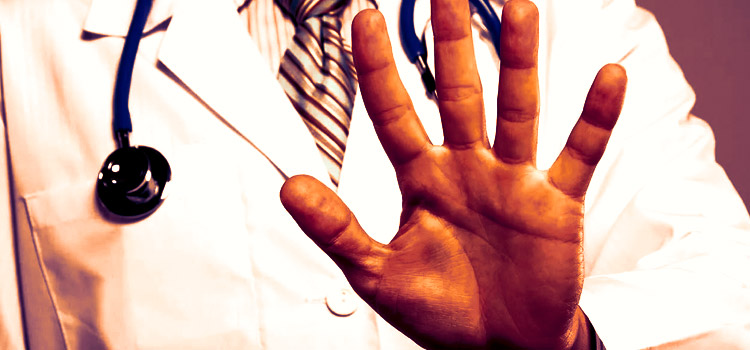 Врач предупреждает о противопоказаниях