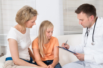 Диагностика проводится проктологом Диагностика проводится проктологом